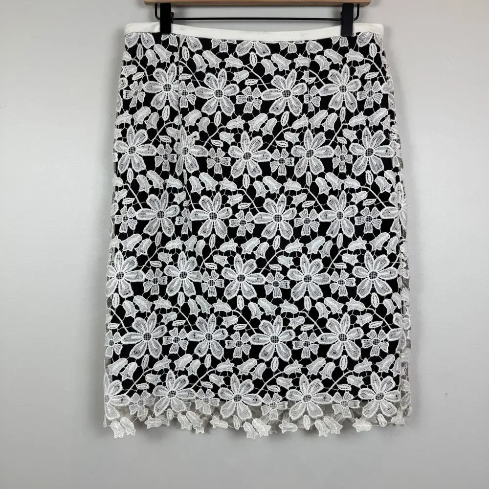 Karl Lagerfeld Paris Floral‎ Pencil Skirt Women 10 Black White Lace Overlay Work